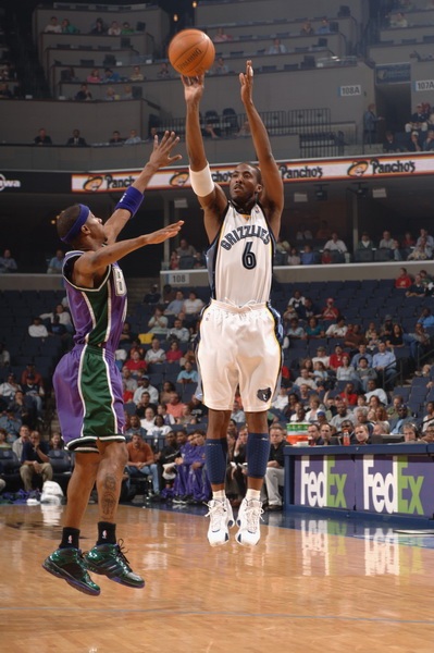 前依旧保持 前依旧保持