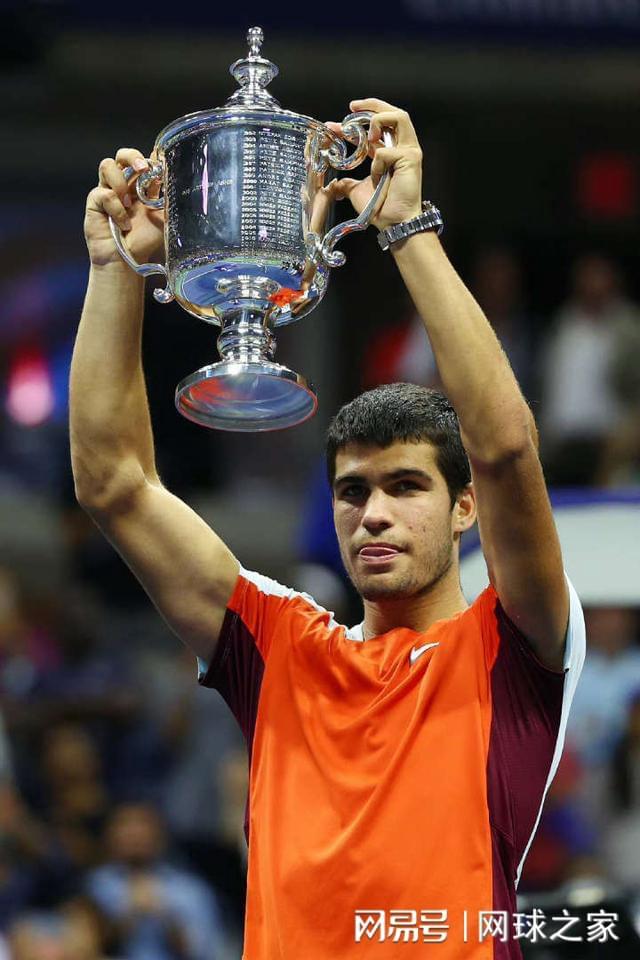 但他的训练 但他的训练