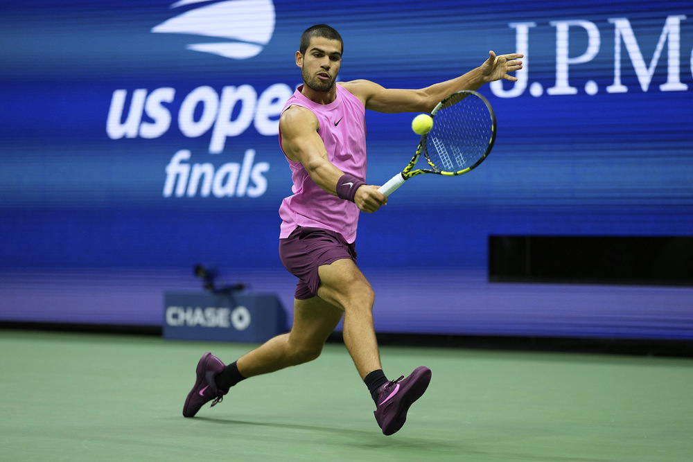 球为主导 球为主导