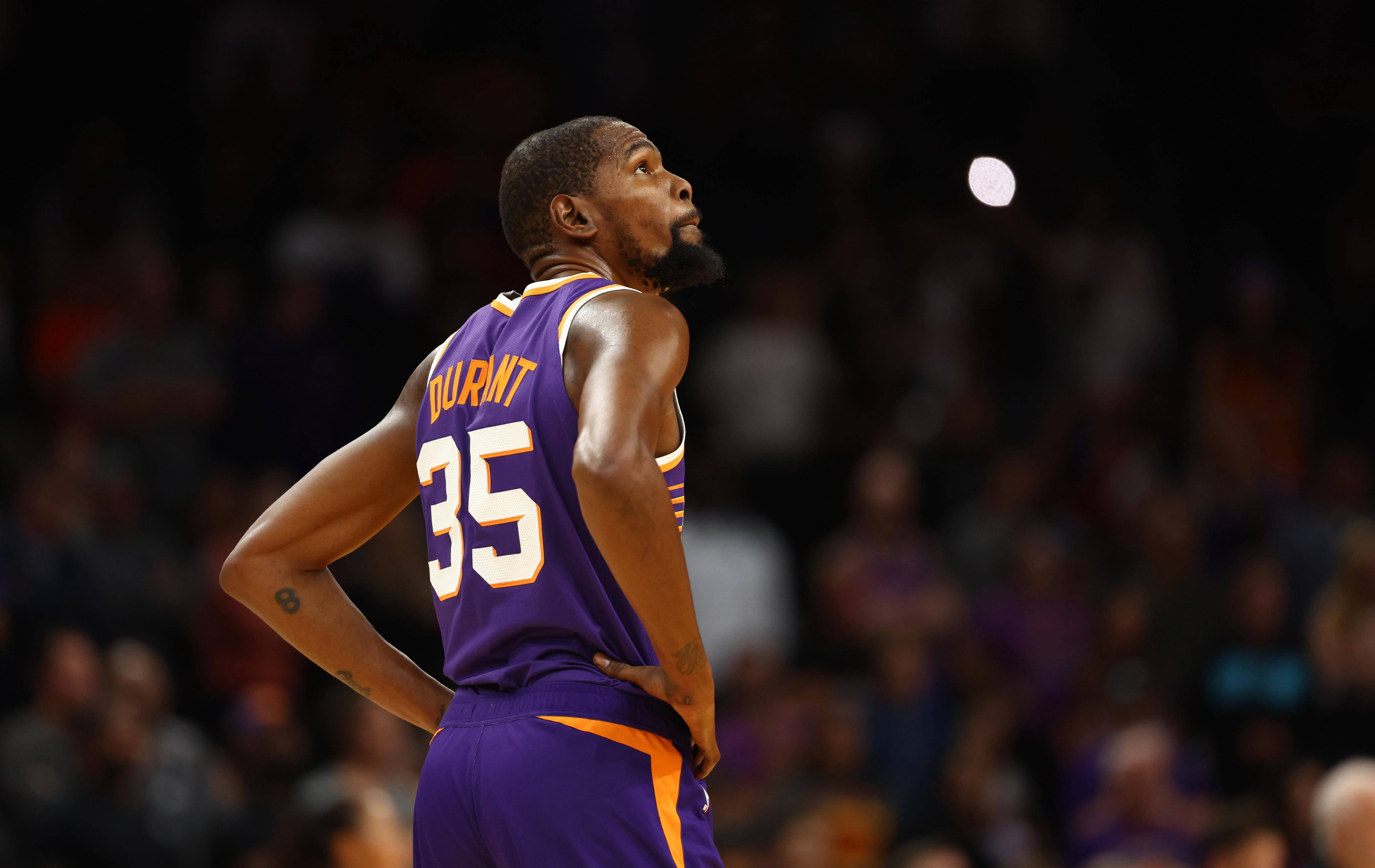 通过一个具 通过一个具