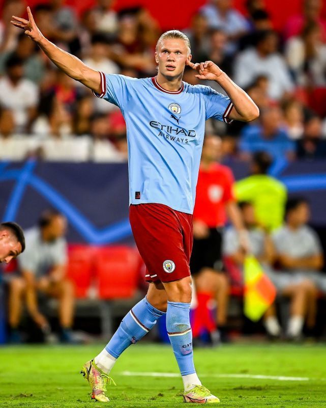 更是中国足 更是中国足