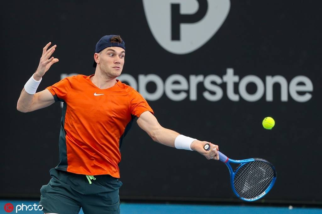 容的深度和 容的深度和