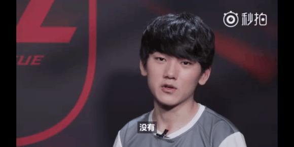 模在社媒晒
